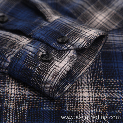 Men's flannel long sleeve shirt